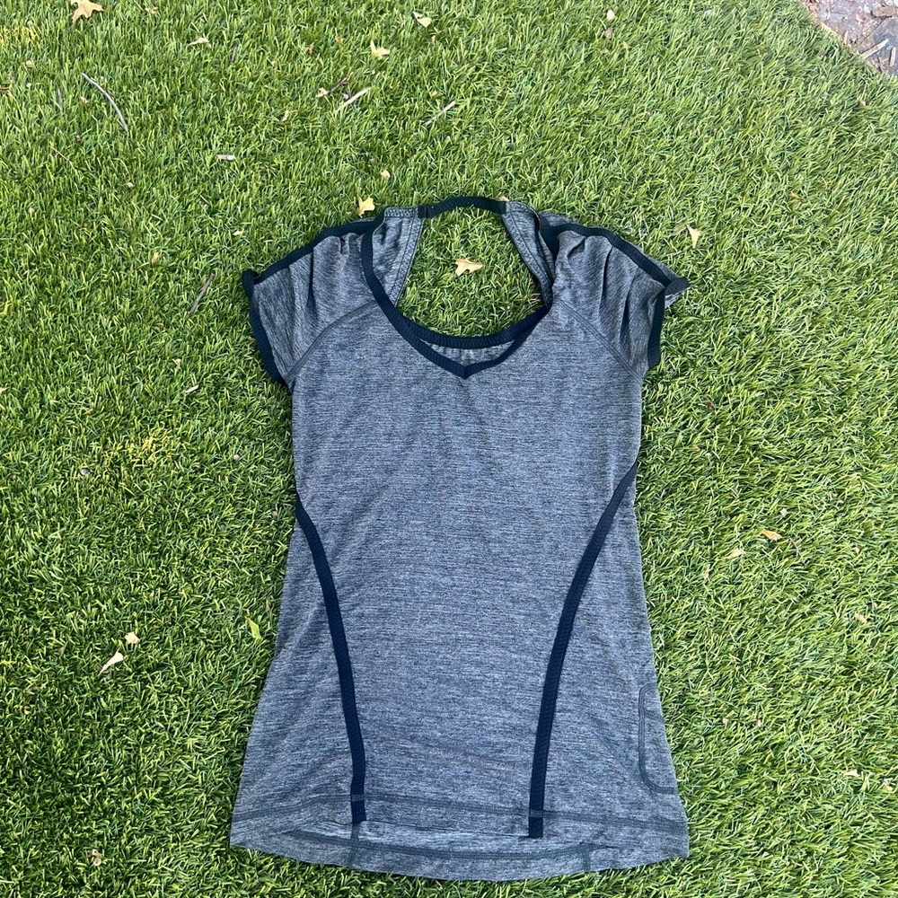 Lululemon Run Team Spirit Reflective Top